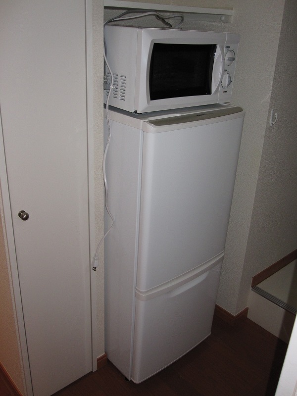Other Equipment. microwave ・ refrigerator