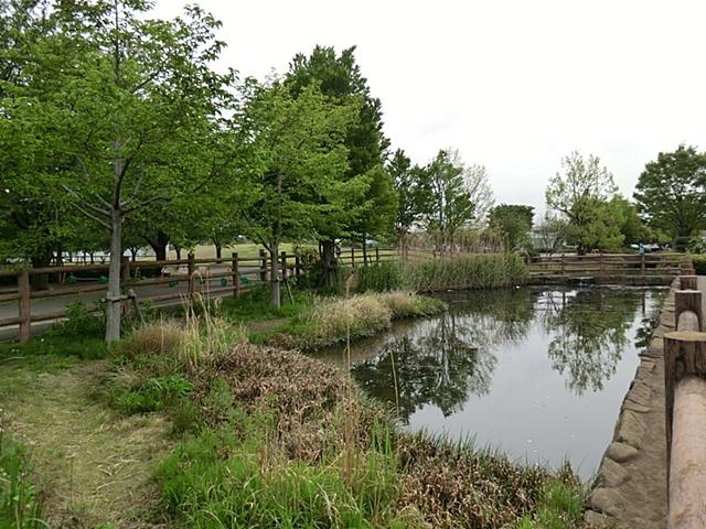 park. Until Samukawa Central Park 400m