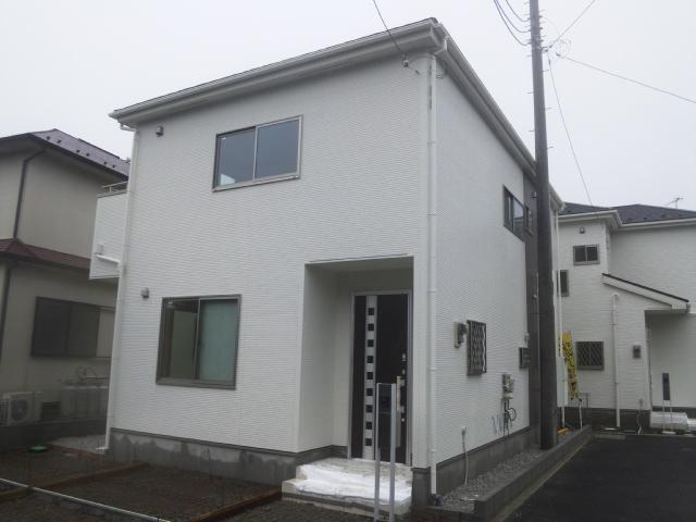 Local appearance photo. 5 Building appearance, What room is also bright direction in all rooms south.