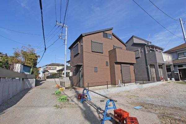 Local photos, including front road