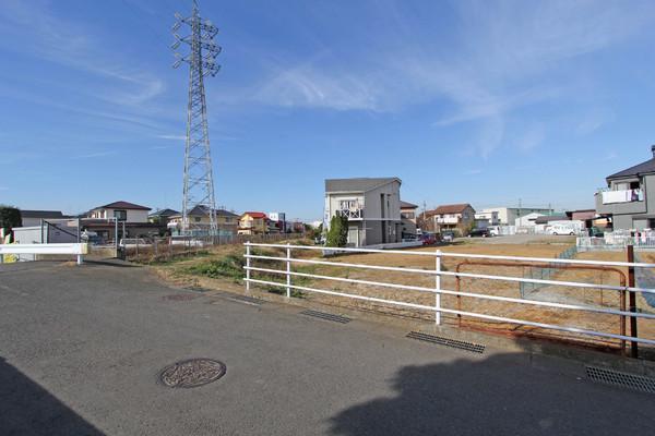 Local photos, including front road