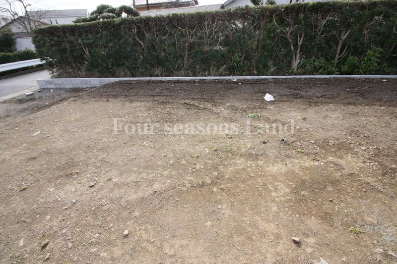 Local appearance photo. Local (12 May 2013) Shooting