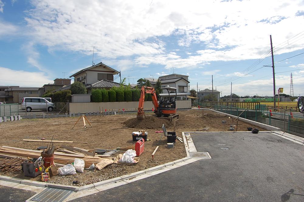 Local appearance photo. Local (10 May 2013) Shooting