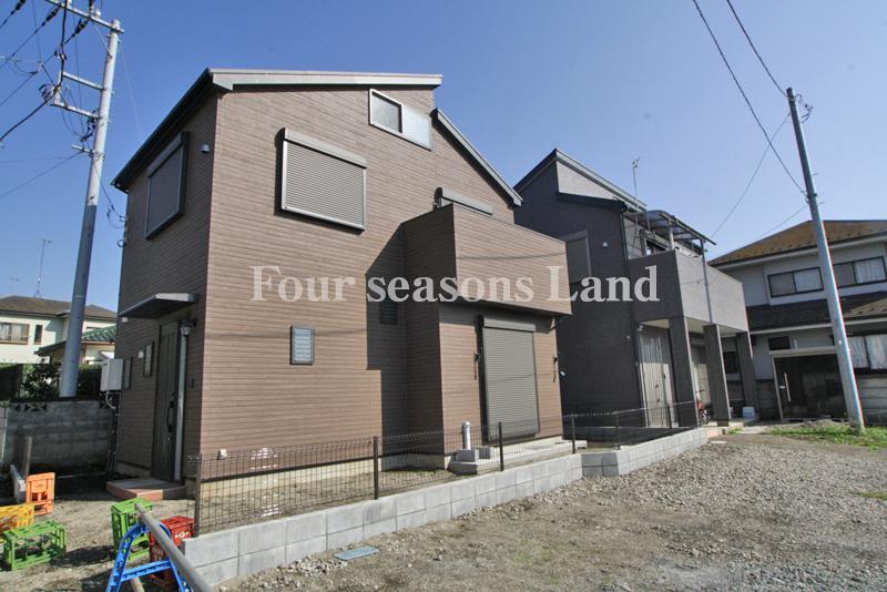 Local appearance photo. Local (11 May 2013) Shooting