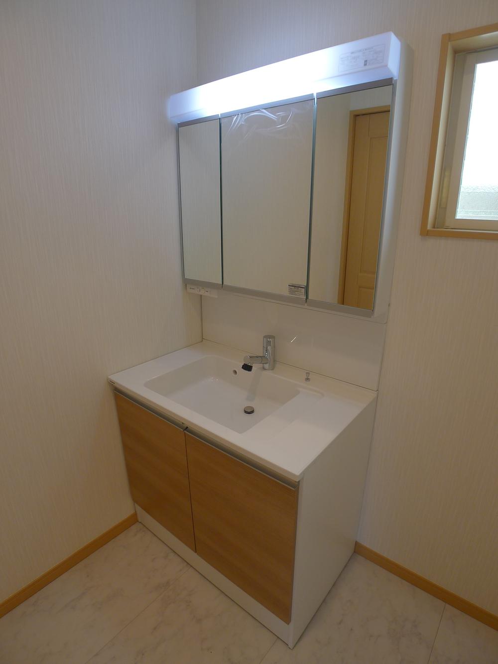 Same specifications photos (Other introspection). Same specifications photos (introspection) basin