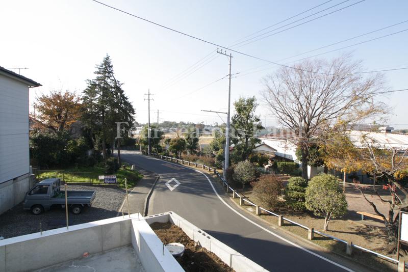 Local appearance photo. Local (12 May 2013) Shooting Building 2