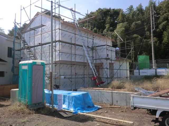 Local appearance photo. Local (10 May 2013) Shooting