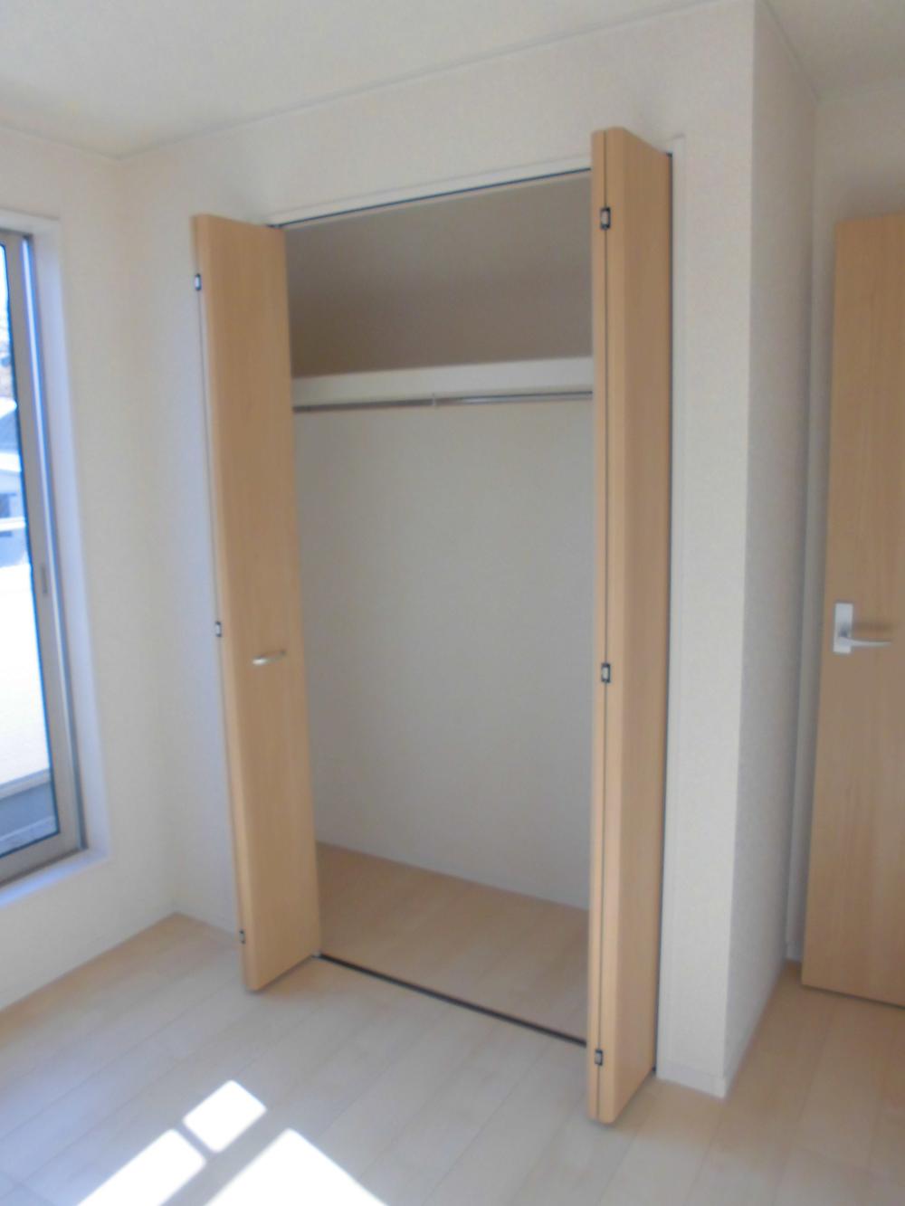 Receipt. Example of construction