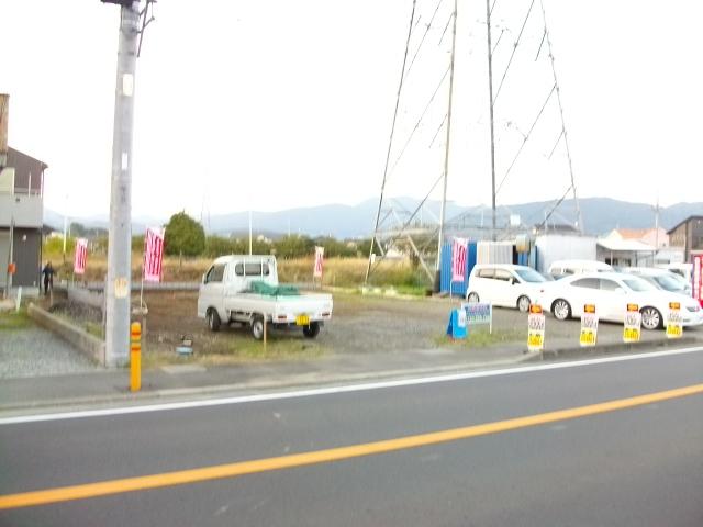 Local appearance photo. 2013 November shooting