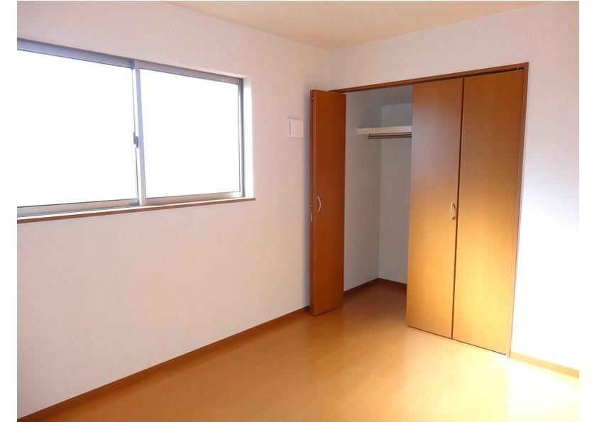 Non-living room. Indoor (November 8, 2013) Shooting