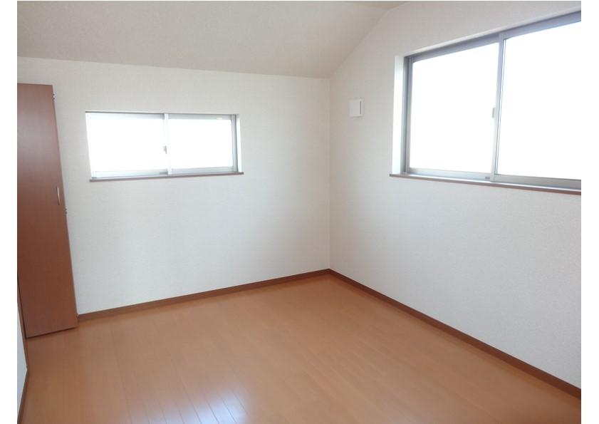 Non-living room. Indoor (November 8, 2013) Shooting