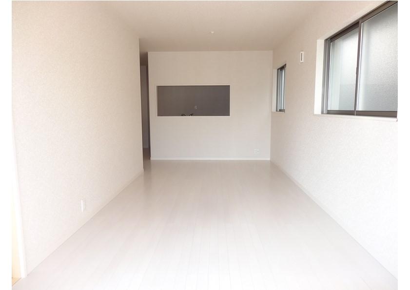 Living. Indoor (November 8, 2013) Shooting