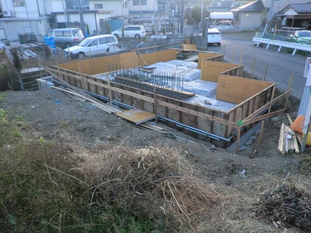 Local appearance photo. Local (12 May 2013) Shooting