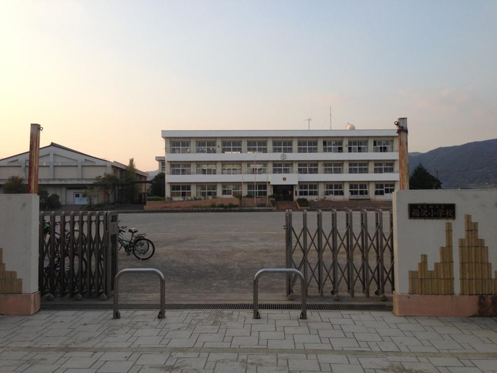 Primary school. Fukuzawa 600m up to elementary school
