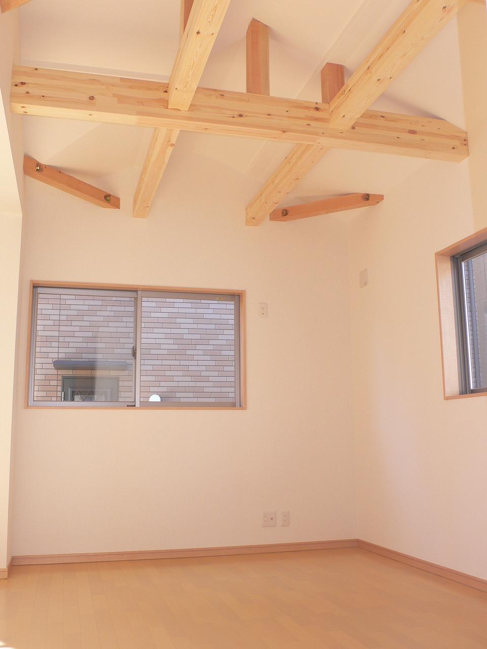 Living. Local (November 30, 2013) Shooting