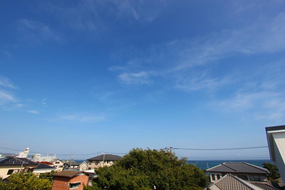 View photos from the dwelling unit. View from local