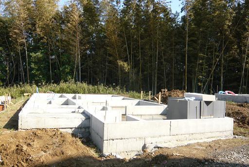 Local appearance photo. Local (11 May 2013) Shooting  Building 2