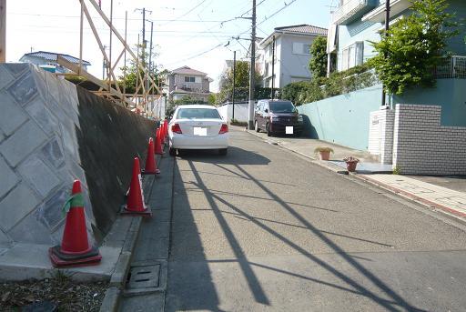 Local photos, including front road. Local (11 May 2013) Shooting