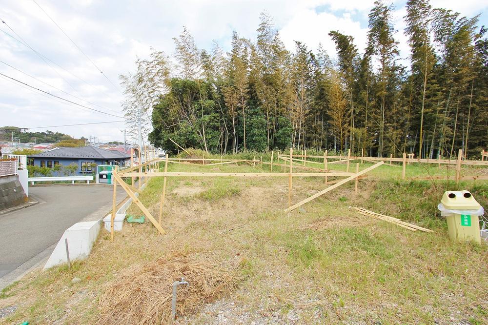 Local appearance photo. Local (10 May 2013) Shooting 1 Building