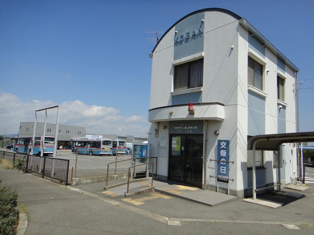 Other. Local (August 2013) shooting Misaki Station alternating