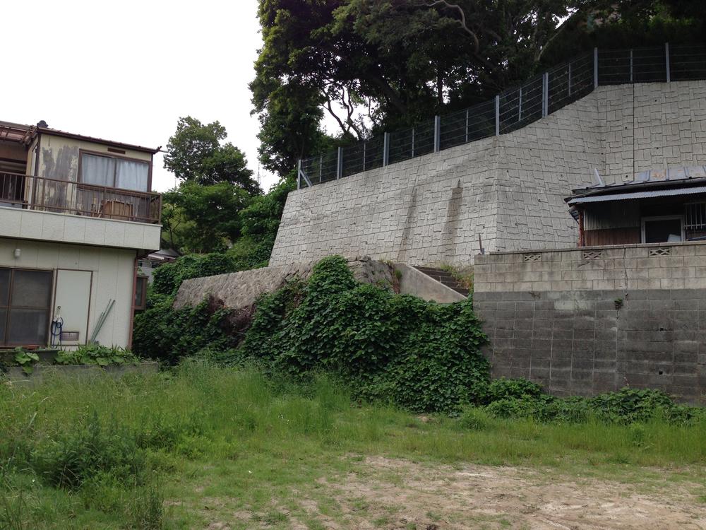 Local land photo. The upper part