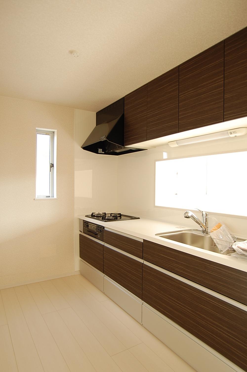 Kitchen. System kitchen.