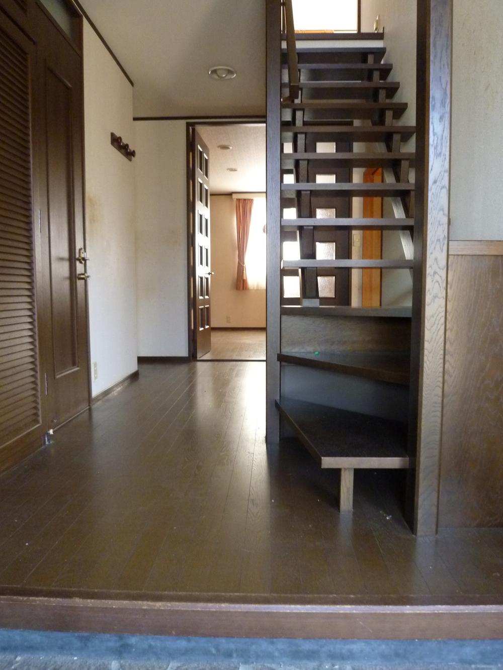 Local land photo. Corridor