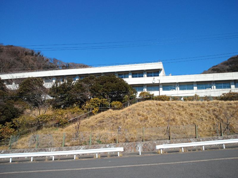 Junior high school. Hayama junior high school