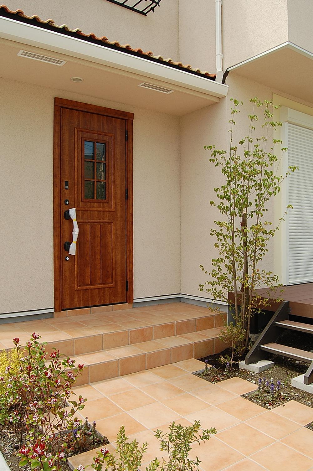 Entrance. Beautiful entrance approach