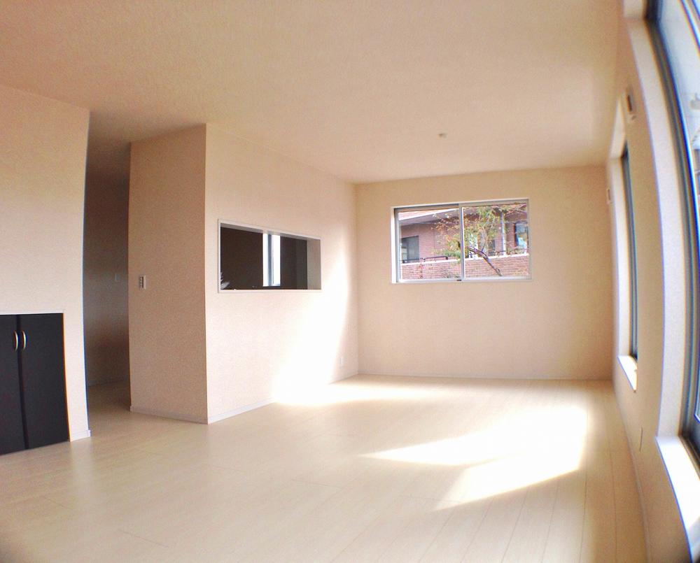 Living. Indoor (11 May 2013) Shooting