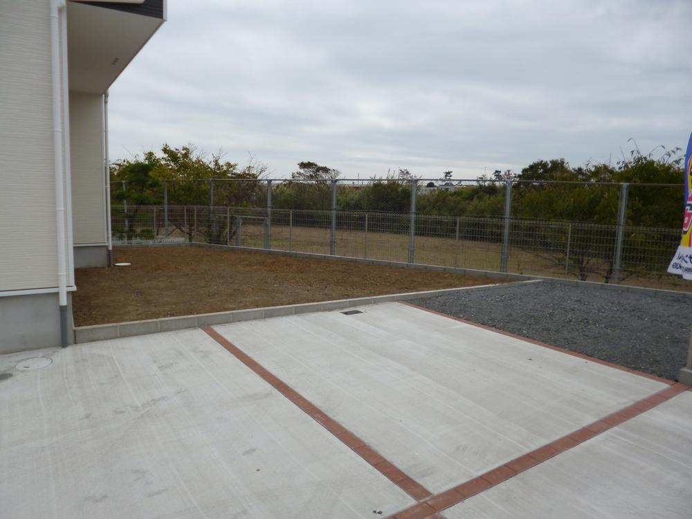 Garden. Local (September 2013) Shooting