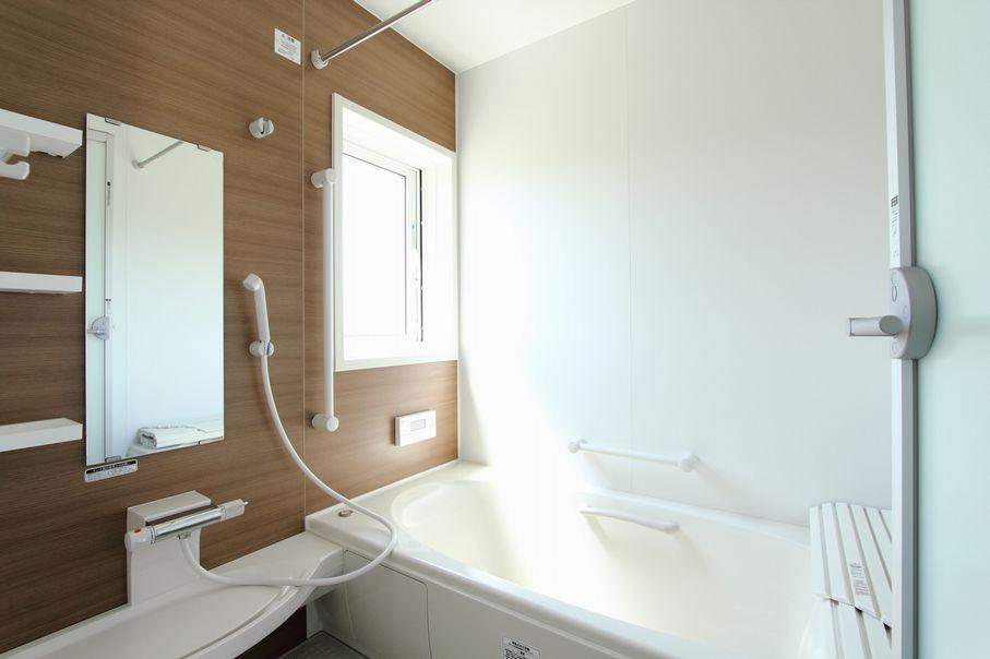 Bathroom. Indoor (July 2013) Shooting