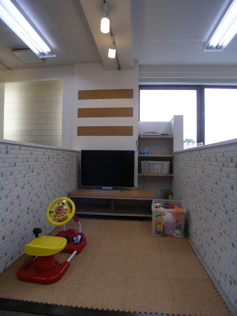 Other. 湘栄 construction Oiso headquarters 2F Showroom