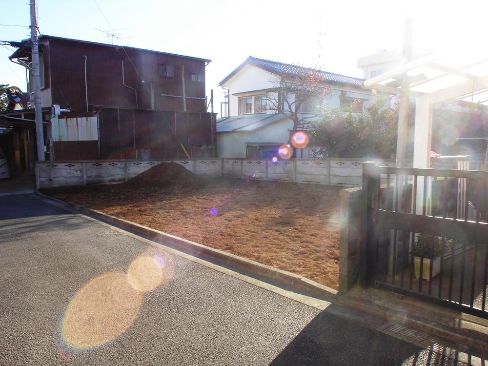 Local land photo. Local (12 May 2013) Shooting