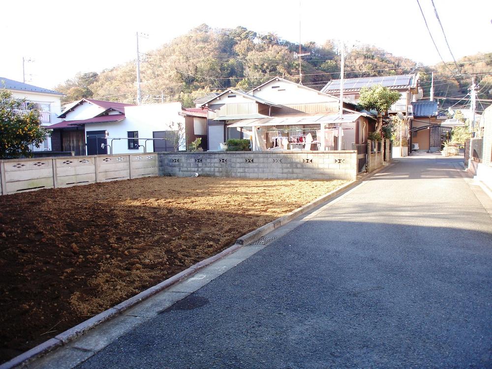 Local land photo. Local (12 May 2013) Shooting