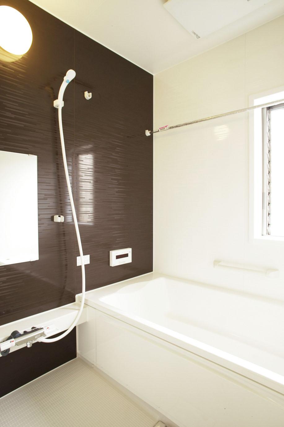 Same specifications photo (bathroom). Example of construction