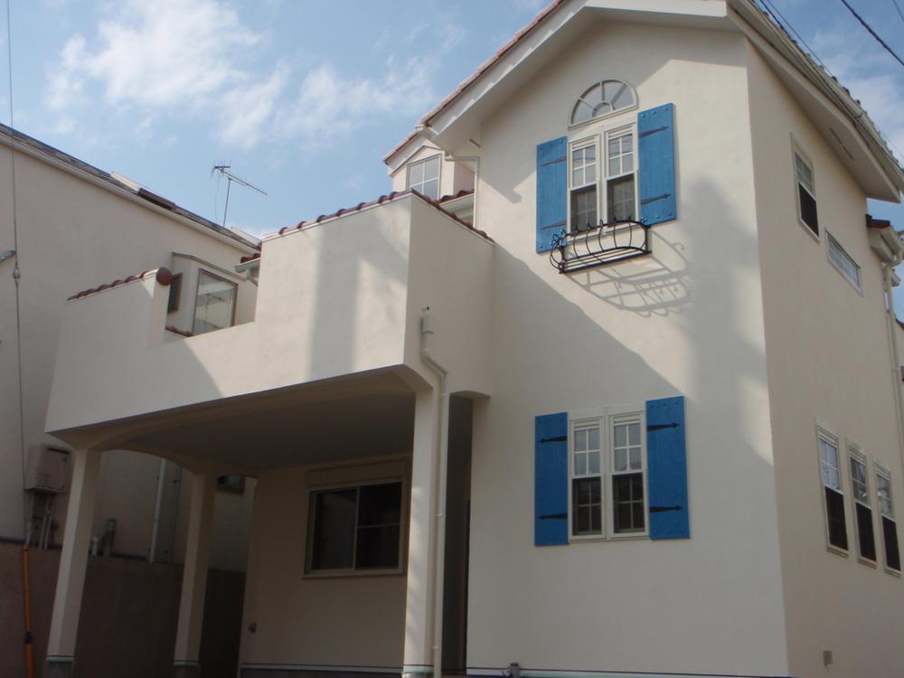 Building plan example (exterior photos). We propose a free design houses to suit the lifestyle.