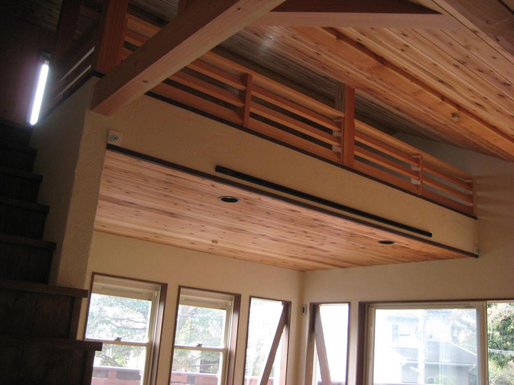 Building plan example (introspection photo). With lots loft wood