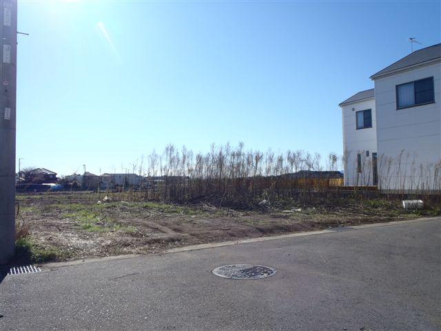 Local land photo. Local (12 May 2011) Shooting