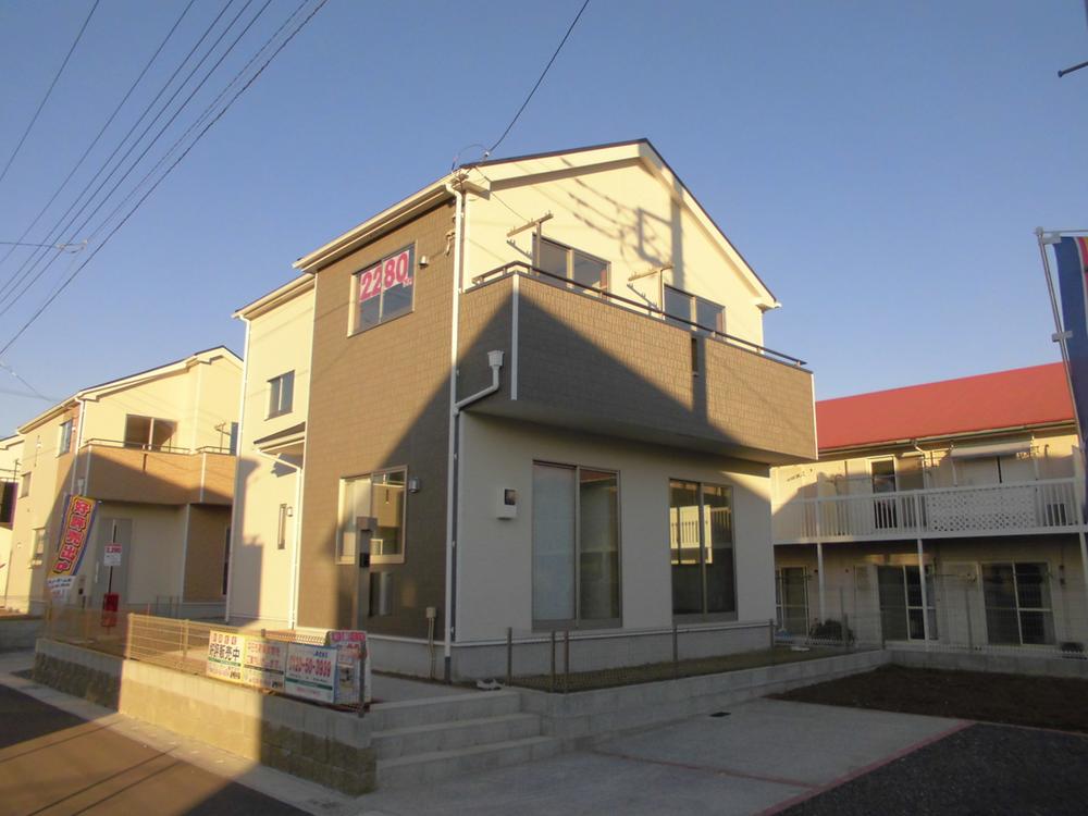 Local appearance photo. Local (November 22, 2013) Shooting