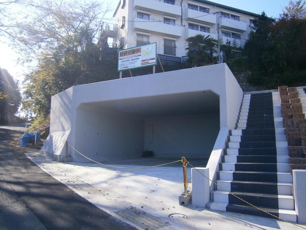 Local land photo. Local (12 May 2013) Shooting