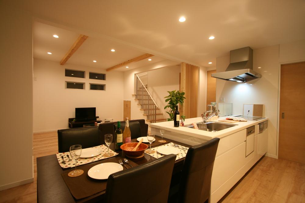 Living. Dining Living (July 2013) Shooting