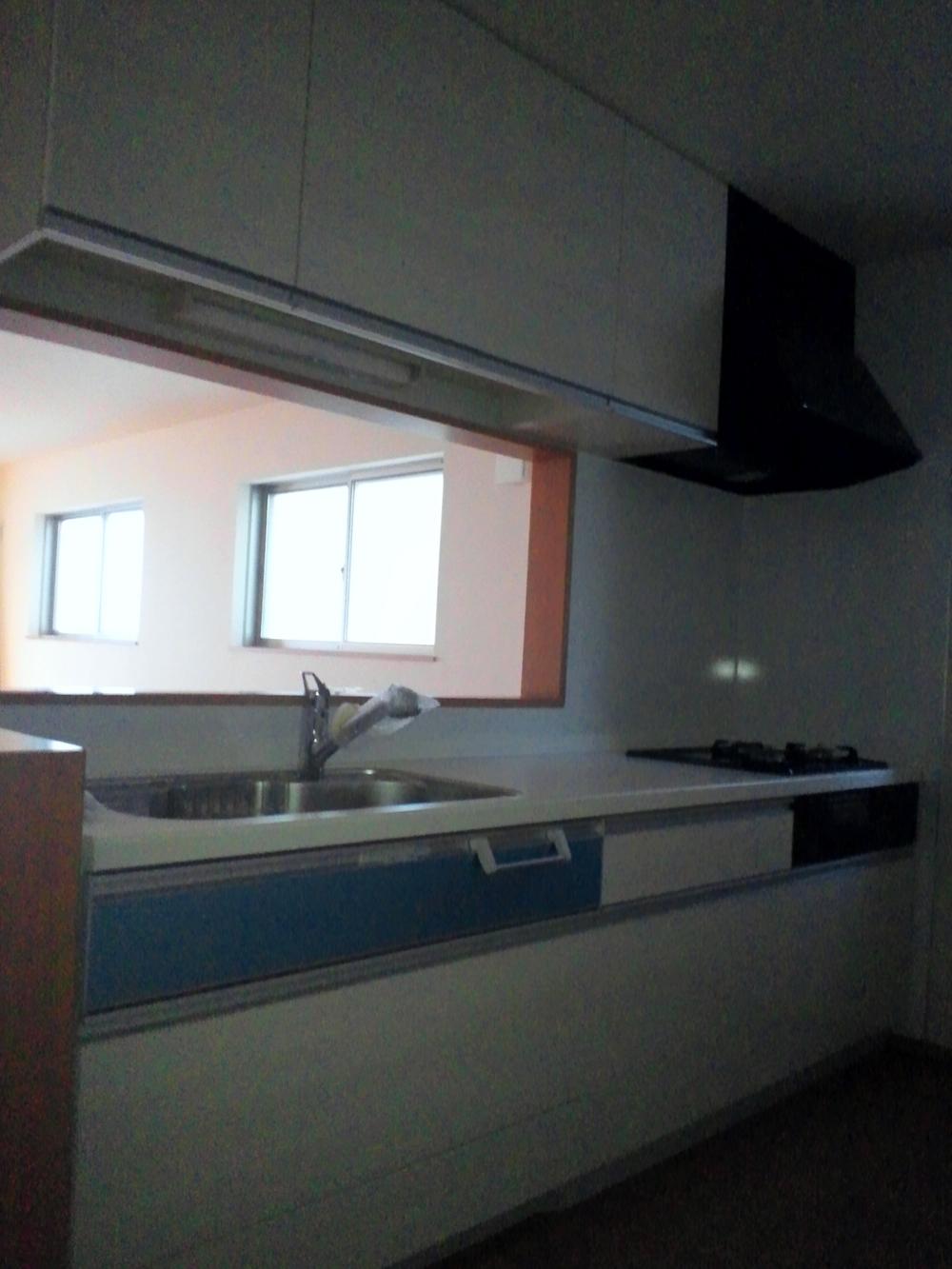 Kitchen. Interior (December 2, 2013) Shooting