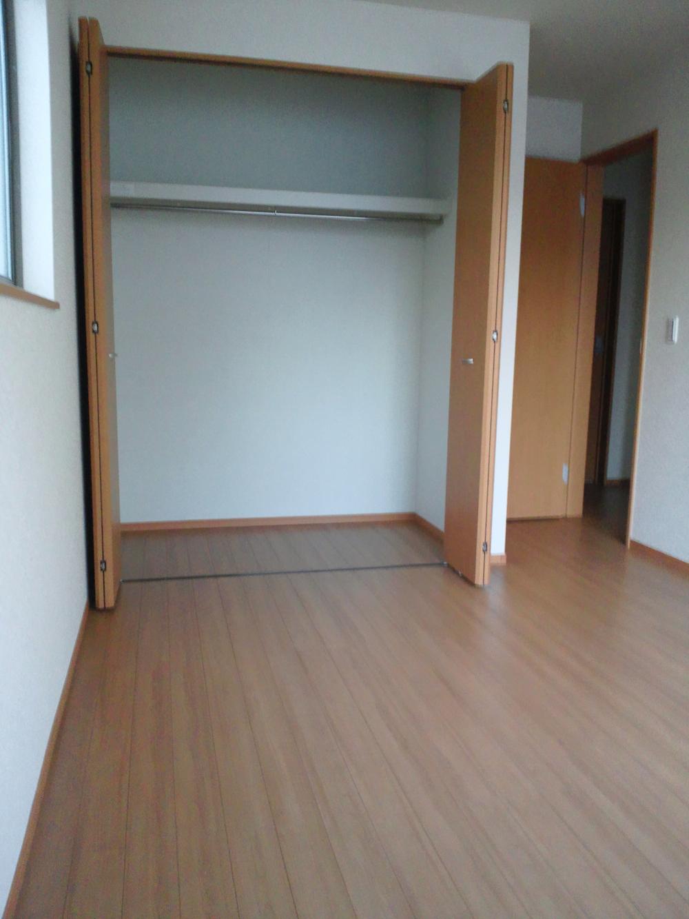 Receipt. Interior (December 2, 2013) Shooting