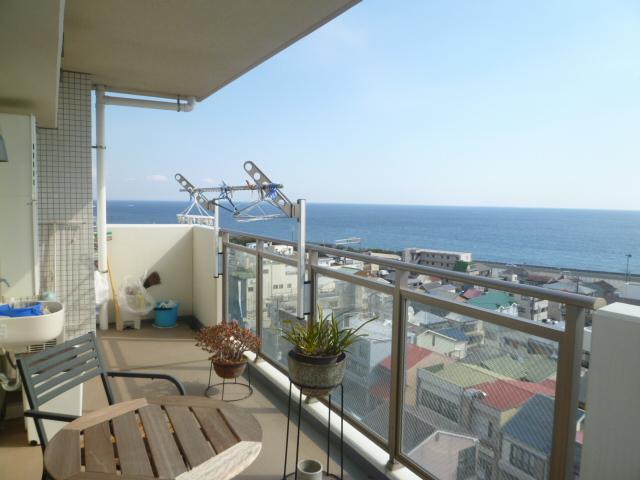 Balcony. Local (March 2013) Shooting