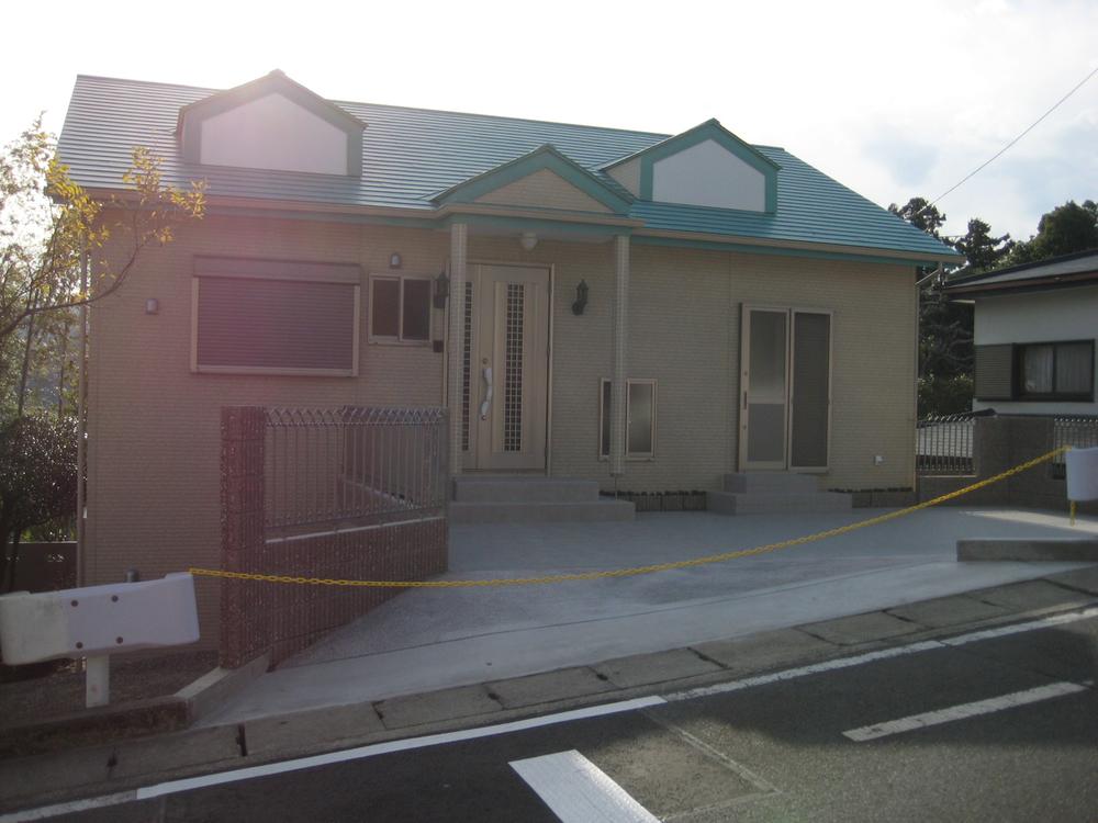 Local appearance photo