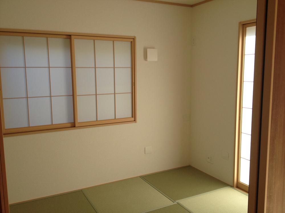 Non-living room. Indoor (12 May 2013) Shooting