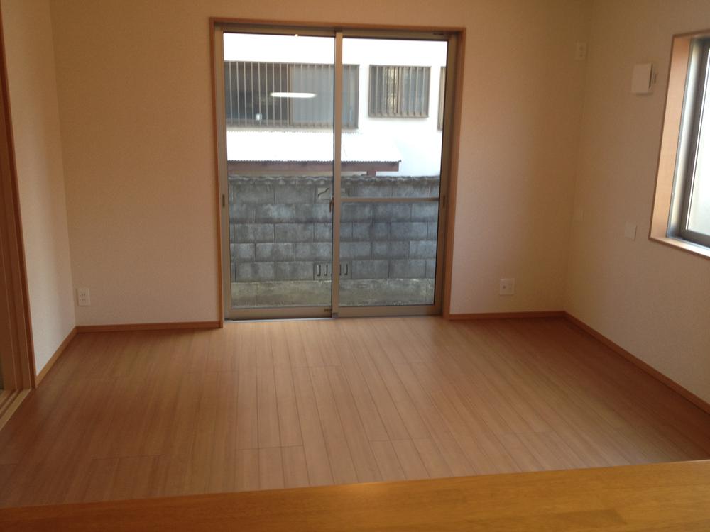 Living. Indoor (12 May 2013) Shooting