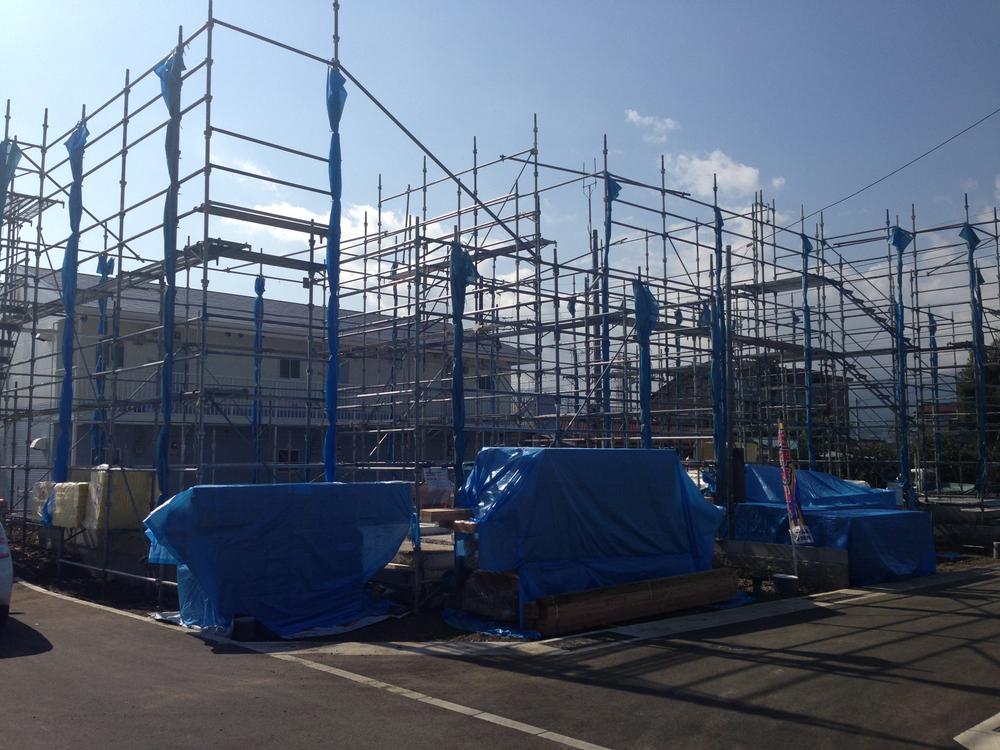 Local appearance photo. Local (10 May 2013) Shooting