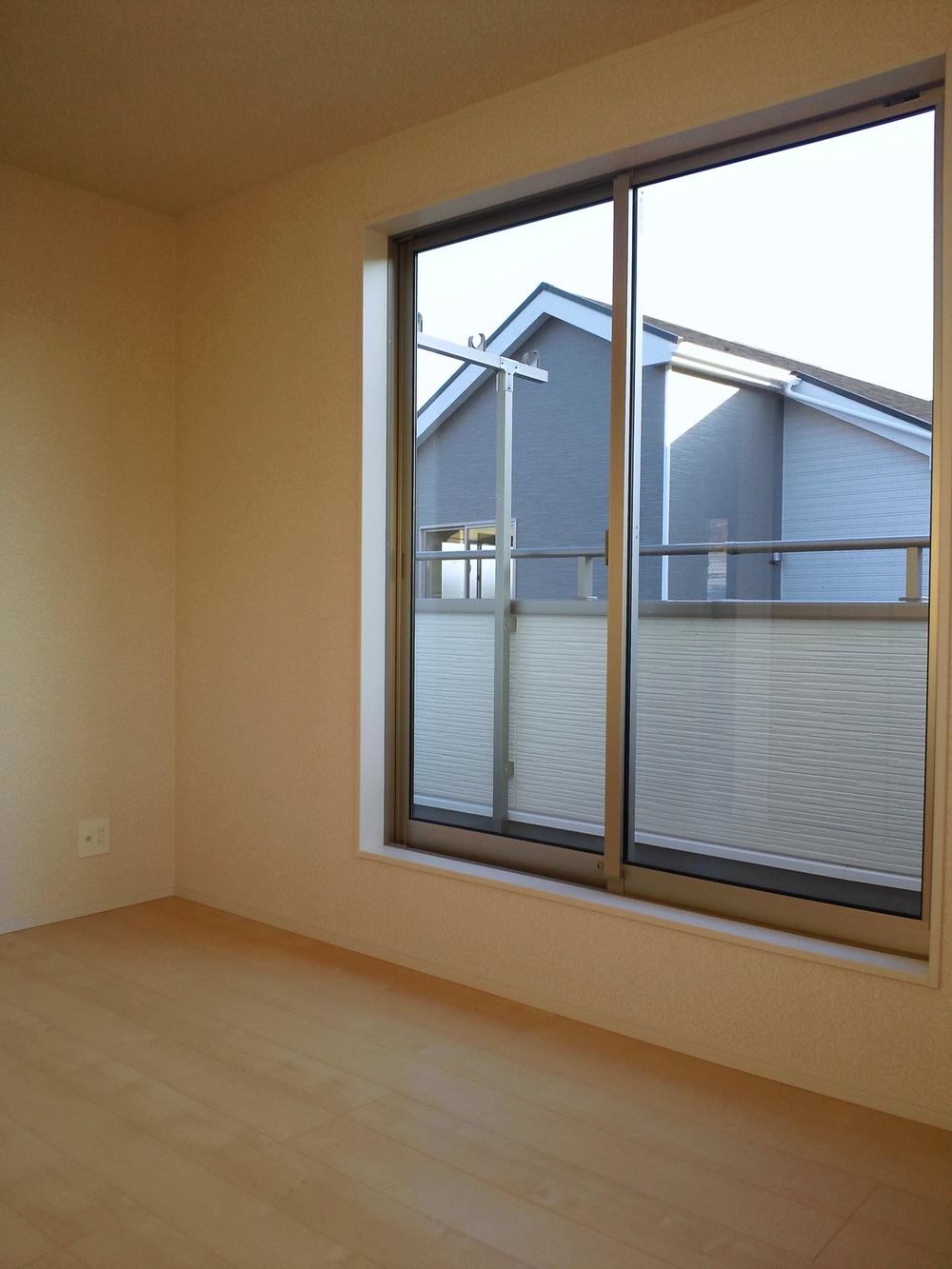 Non-living room. Indoor (December 13, 2013) Shooting